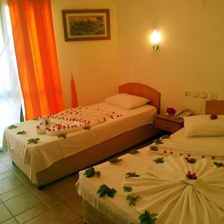 Hotel Art Guzelcamlı